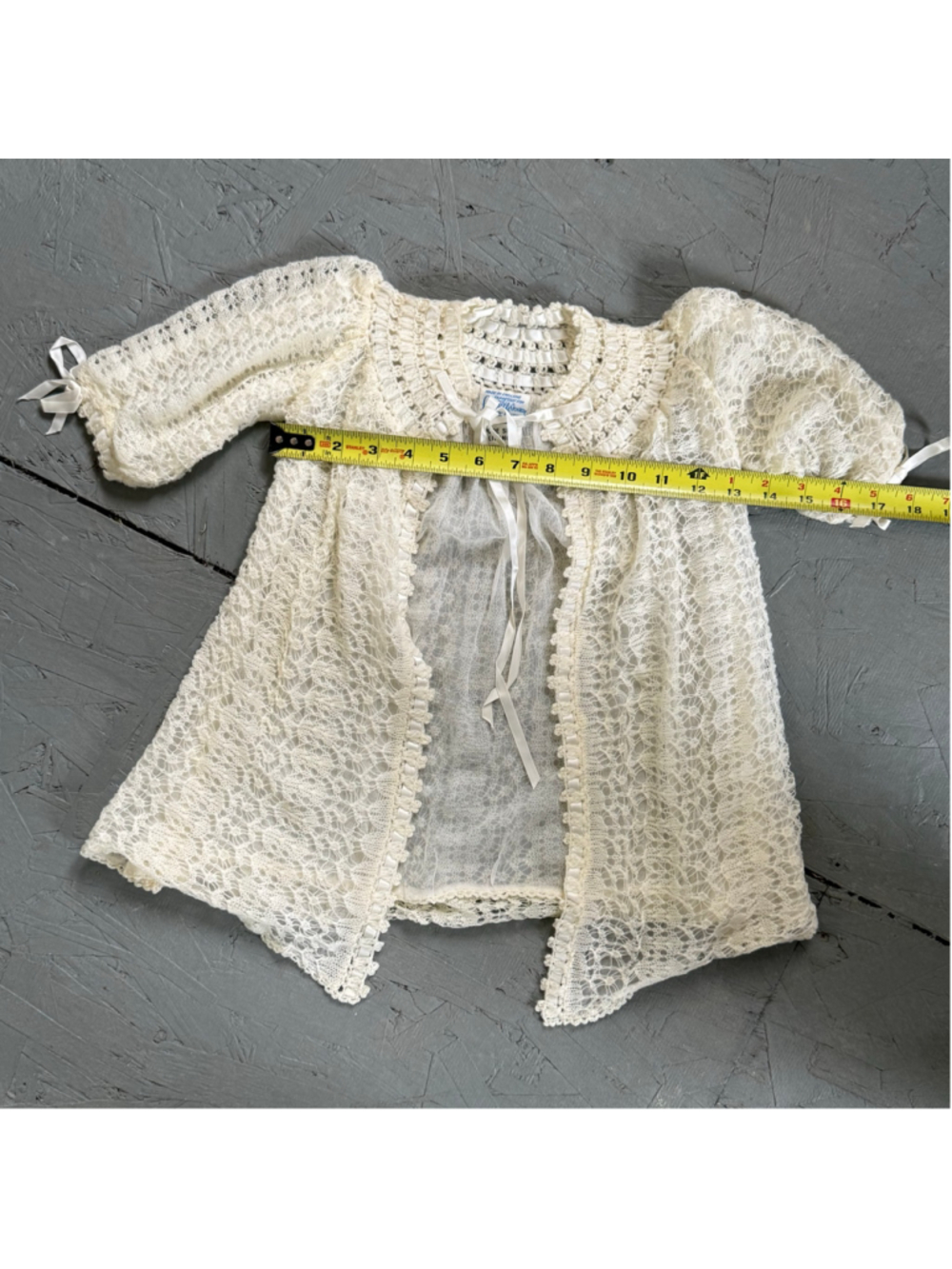 Vintage Saks Fifth Avenue Wool Silk Lace Baby Cardigan Coat Cream 0-3 months - Picture 8 of 8